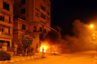 Illustration for article titled Eight Epic Images From Egypt's Latest Wild Revolution